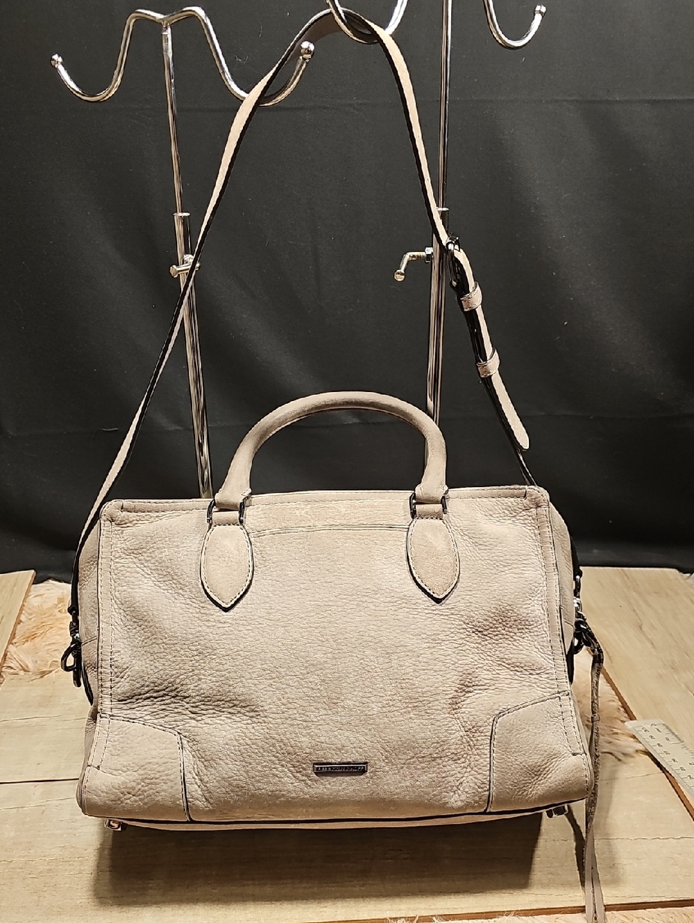 Classic Structured Satchel Bag in Beige